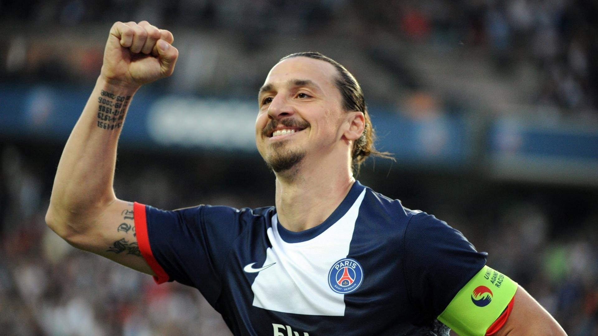 九游esports-世界杯精彩瞬间：每一刻都令人难以忘怀，世界杯精彩片段