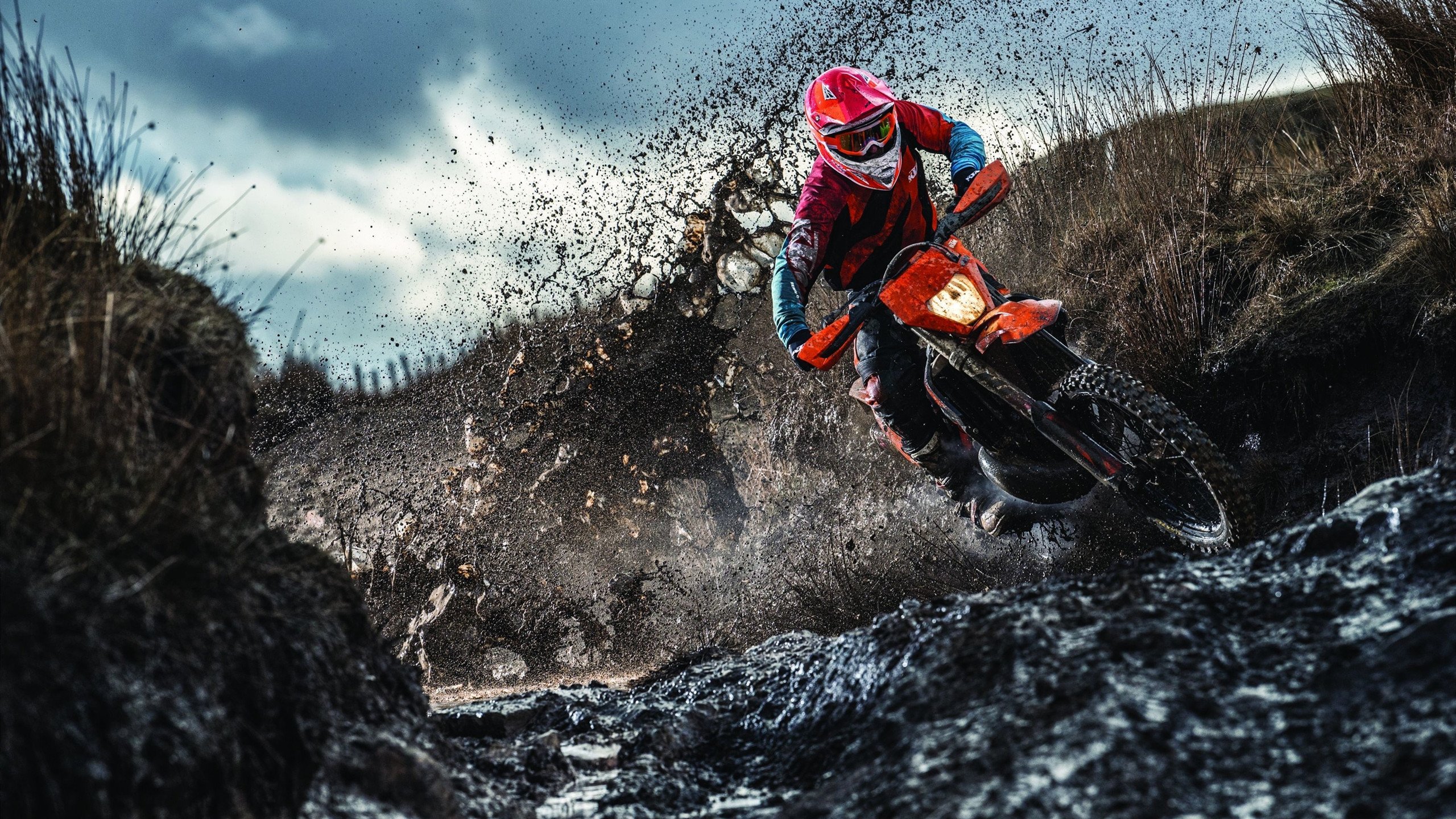 九游游戏中心-足球运动走出大城市，乡村足球逐渐兴起，农村足球比赛